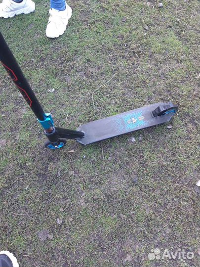 Трюковой самокат