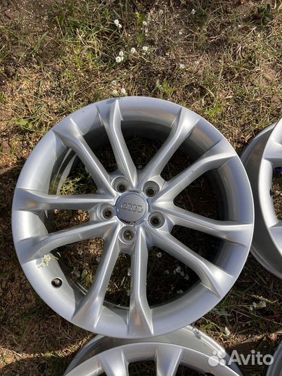 Оригинальные диски R18 на Audi Q3