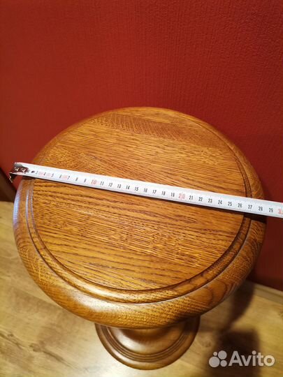 Подставка декоративная под цветы или вазу