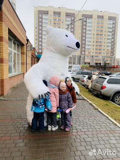 Белый мишка поздравление