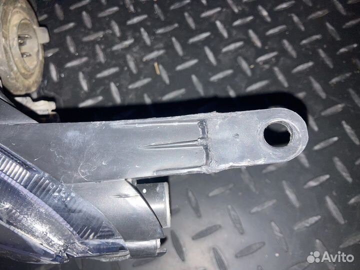 Фара granta передняя левая