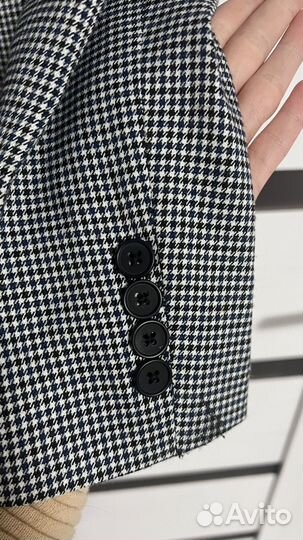 Пиджак женский 42