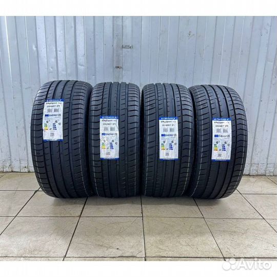 Triangle EffeXSport TH202 245/40 R20