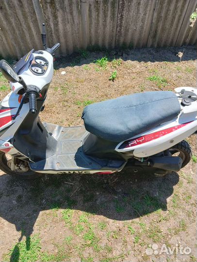 Продаётся скутер