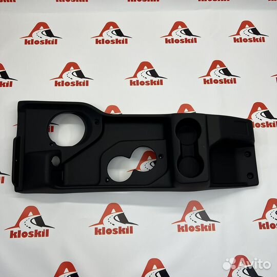 Тонель пола чёрный матовый лада Нива 4х4