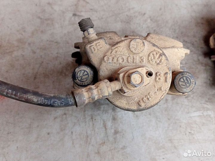 Суппорт тормозной задний левый и правый VW Polo