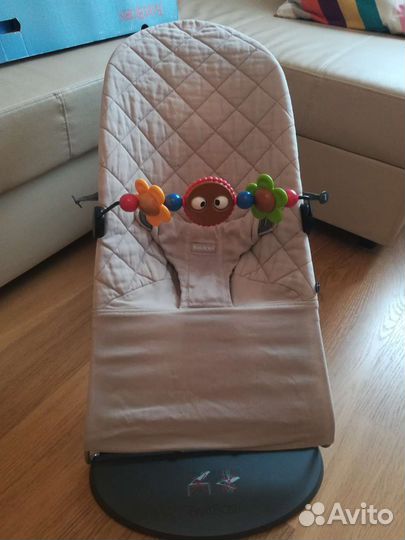 Шезлонг babybjorn