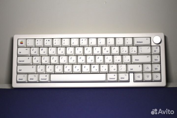 Кастомная механическая клавиатура Apple