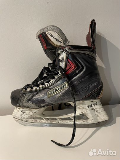 Хоккейные коньки bauer vapor 44 разм