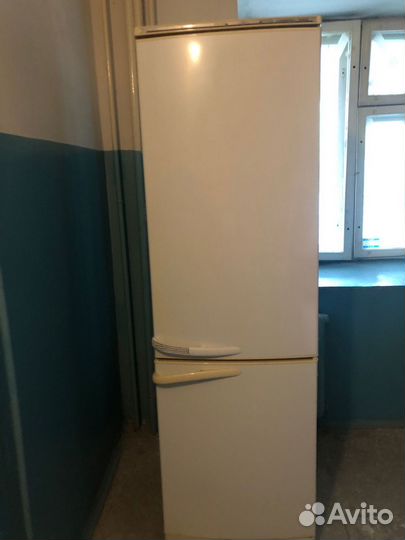 Холодильник Атлант двухкамерный