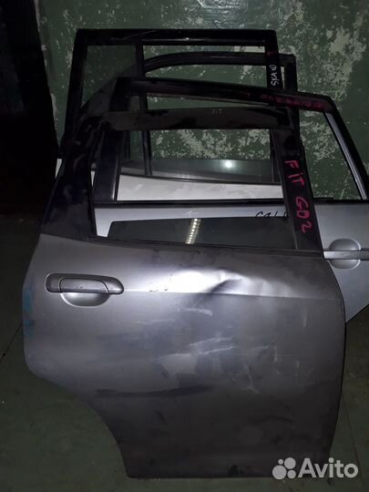 Дверь передняя правая Honda Fit GD2