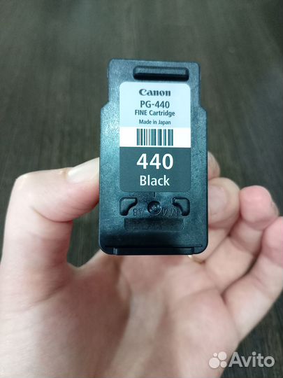 Продам картридж на принтер