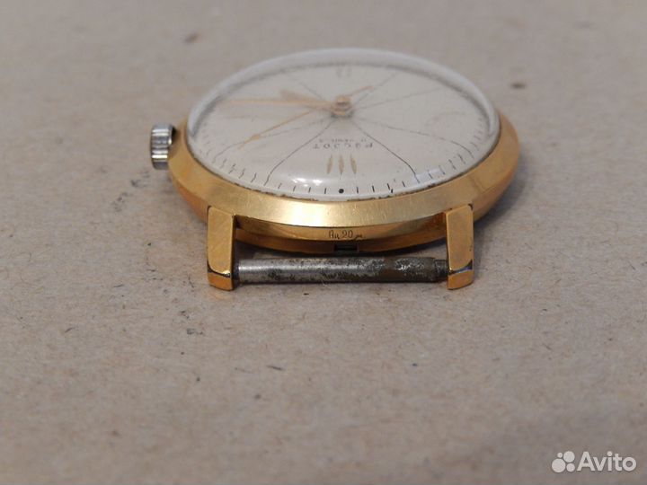 Часы Полет 17 камней позолота AU 20