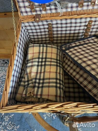 Чемодан (набор )для пикника на 4 персоны