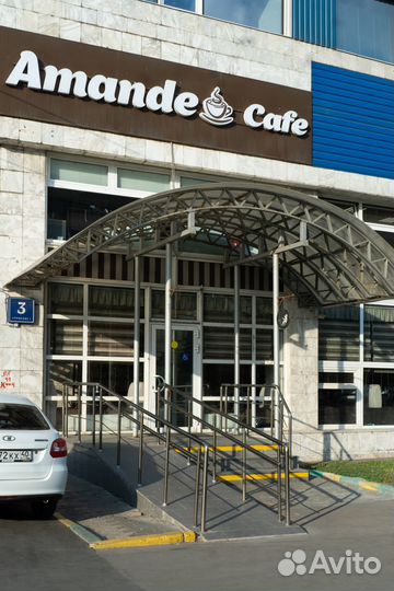 Продается кафе-столовая