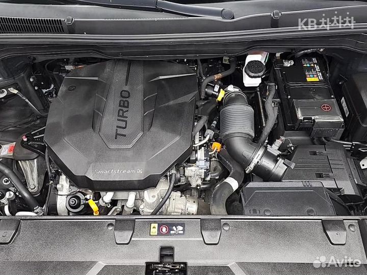 Kia Carnival 2.2 AT, 2021, 58 102 км