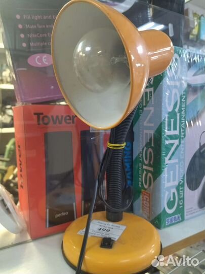 Лампа настольная