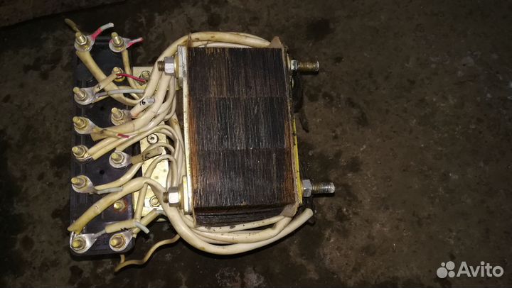 Трансформатор