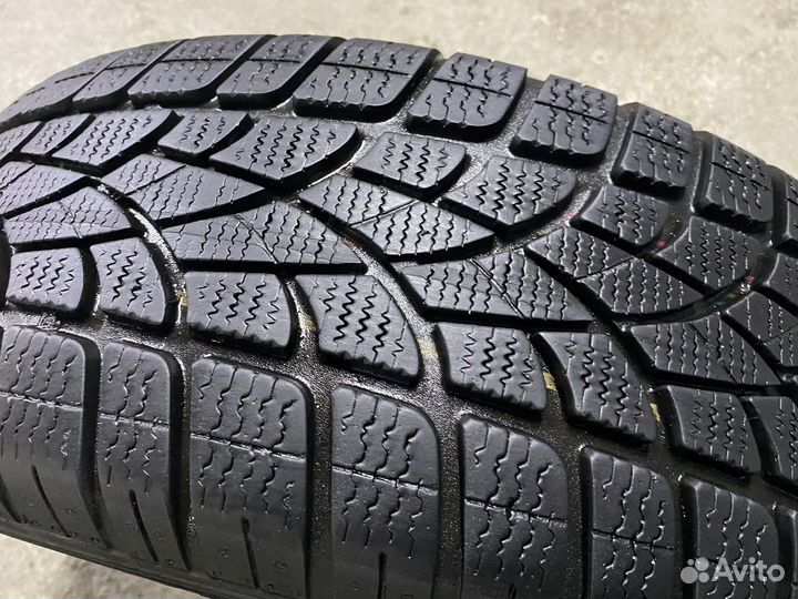 Dunlop SP Winter Sport 3D 215/60 R17 104H