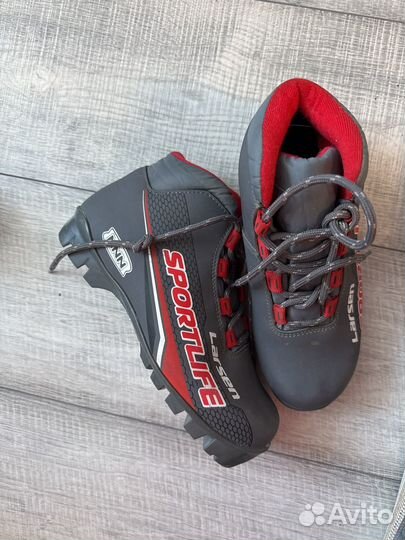 Лыжные ботинки