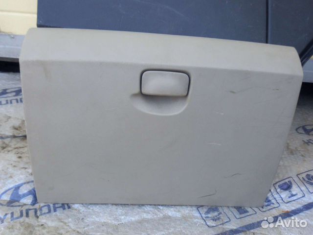 Рено сценик 2- крышка бардачка