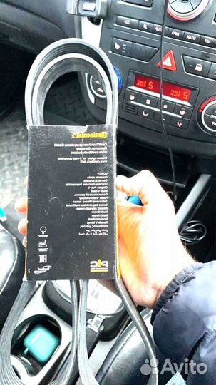 Ремень кондиционера Hitachi ZX210K-5G