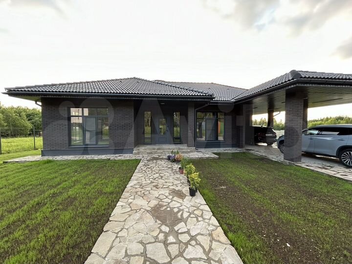 Дом 160 м² на участке 11,5 сот.