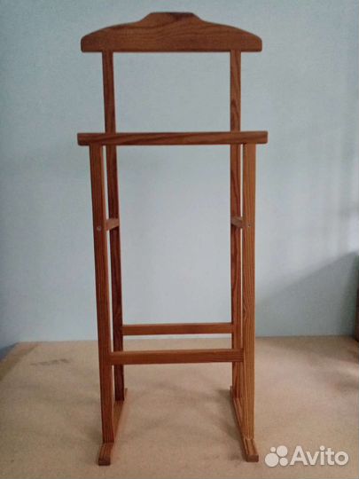 Вешалка напольная, разборная