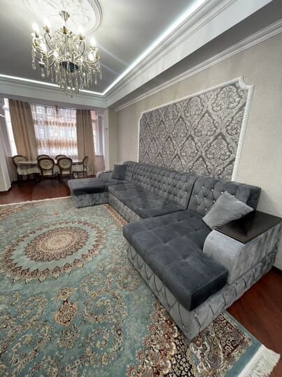 2-к. квартира, 80 м², 3/10 эт.