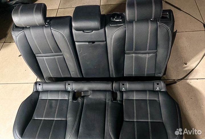 Комплект сидений Land Rover Range Rover Velar L560