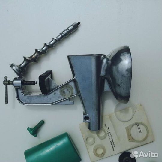 Шнековая соковыжималка СССР