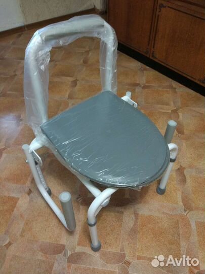 Стул туалет новый а упаковке
