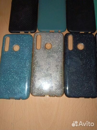 Чехлы на телефон