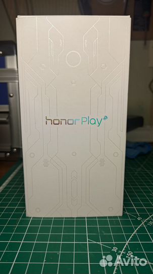 HONOR Play, 4/64 ГБ