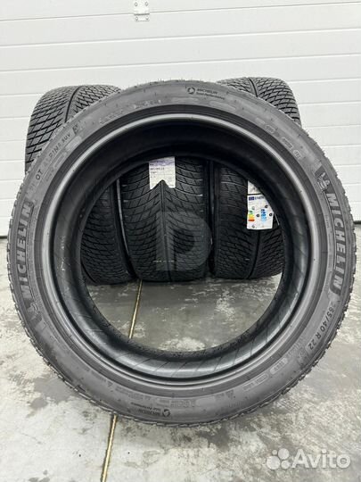 Michelin Pilot Alpin 5 265/40 R22 105