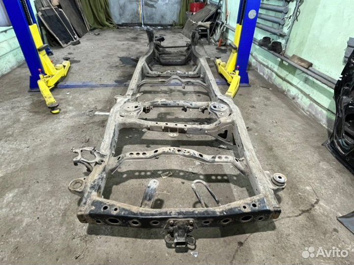 Рама Lexus Gx470 UZJ120L 2UZ-FE 2004