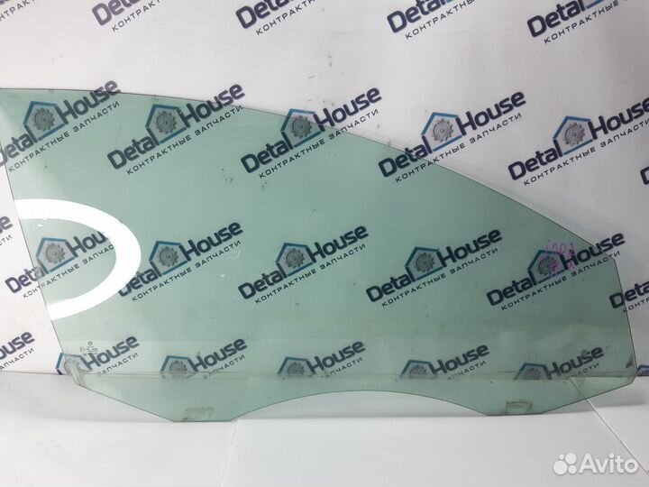 Стекло двери переднее левое Volkswagen Passat B7