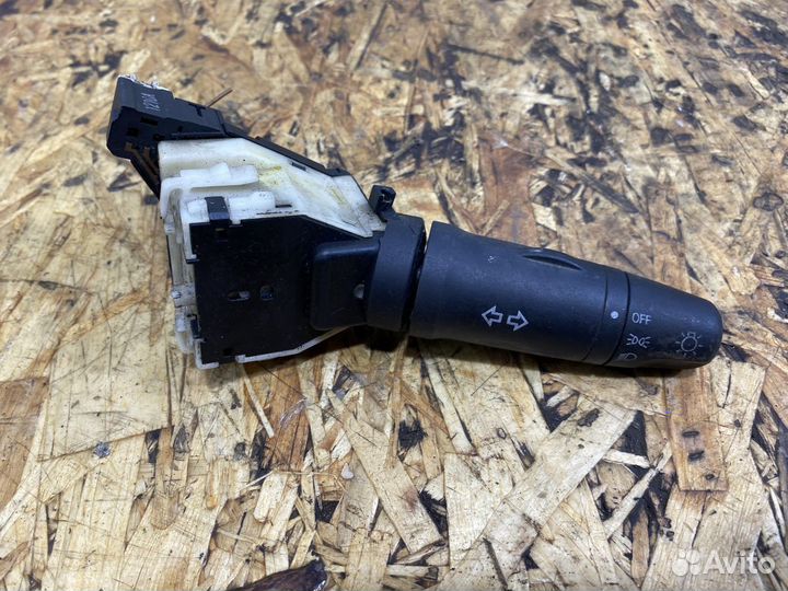 Подрулевой переключатель Ниссан Премьера P12