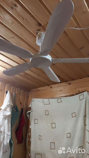Вентилятор потолочный