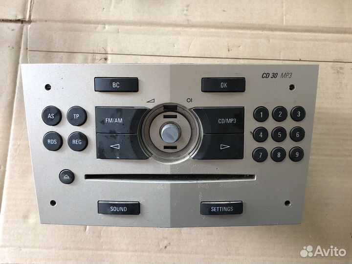 Штатная магнитола Opel Astra H