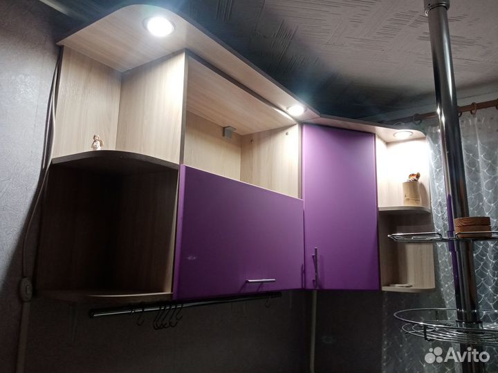 Барная стойка с баром