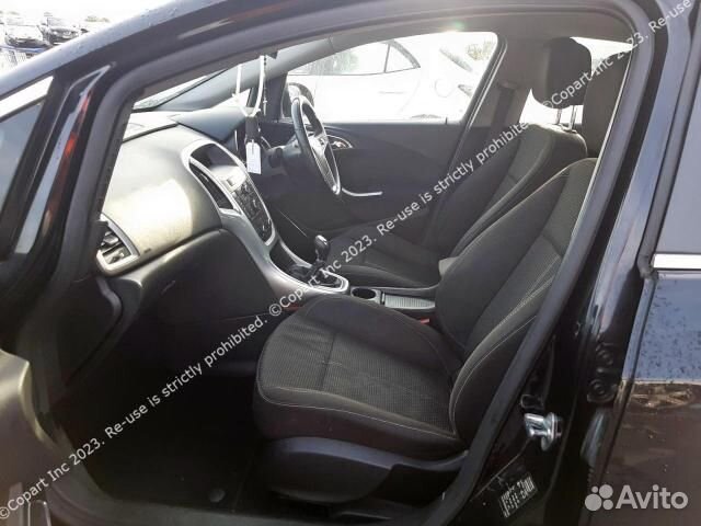 Крепление бампера переднее opel astra J 2010