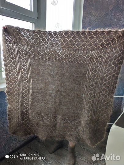 Пуховый платок из козьей шерсти. ручная работа