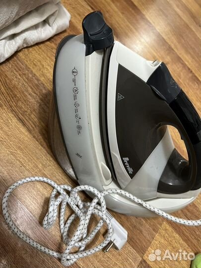 Утюг Breville