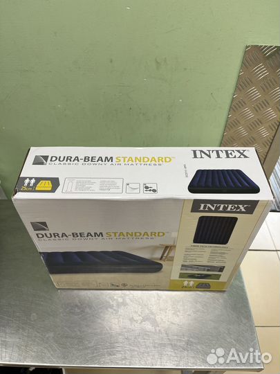 Матрас надувной с насосом и подушками