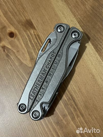 Мультитул leatherman charge tti