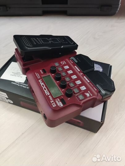 Бас-гитарный процессор zoom B1X four