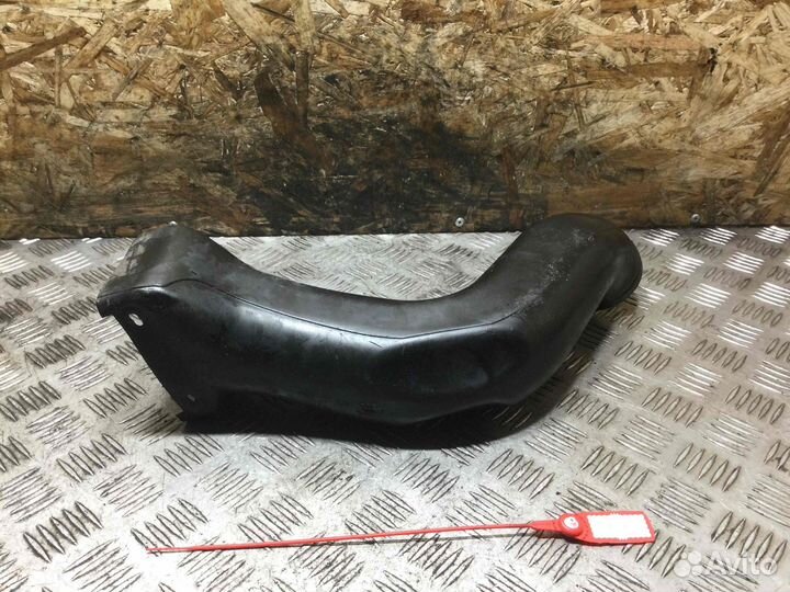 Воздуховод BMW 5-Series 13322247826 256D1(M57)