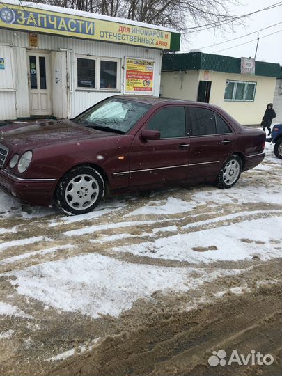 Mercedes-Benz E-класс 2.0 AT, 1995, 4 000 км