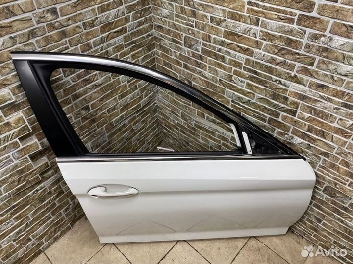 Дверь передняя правая BMW 5-Series/M5